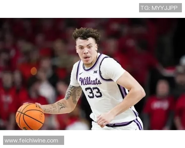 惨败中为数不多的亮点,勇士可以考虑签下这位能力全面的落选秀? 惨败中为数不多的亮点,勇士可以考虑签下这位能力全面的落选秀?