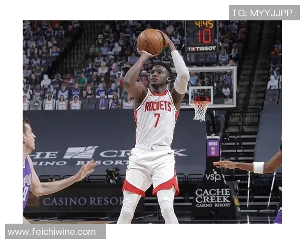 福克斯：我不看国王的比赛&和他们无太多联系 希望穆雷一切顺利